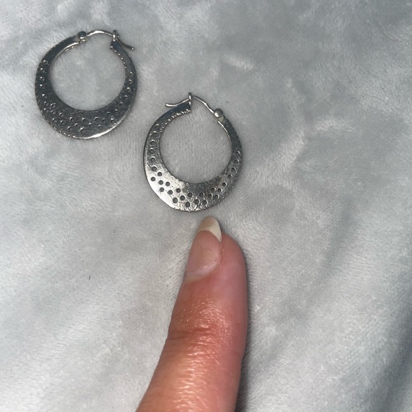 925 sterling silver earrings with real diamonds on half outside & half inside - Picture 10 of 15